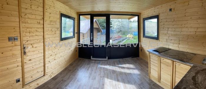 Stavba hausbotů — fotografie 34